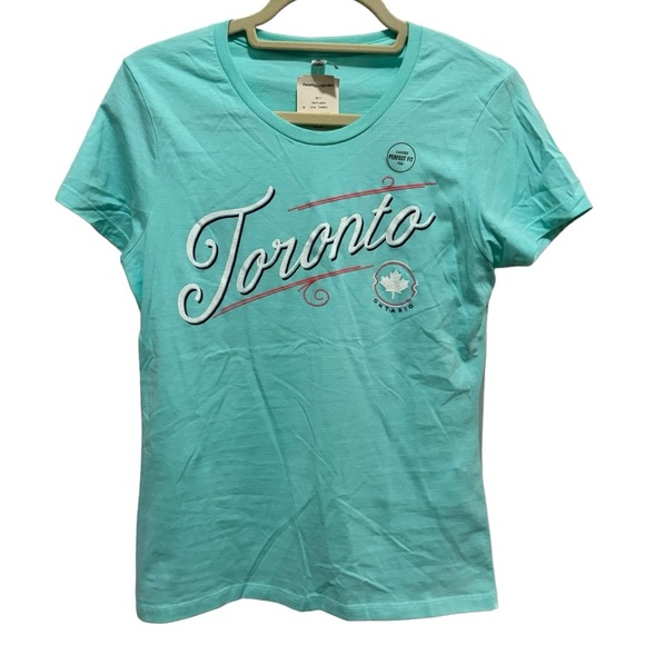 Toronto graphic tee - size M (fits like a small) - Picture 1 of 5